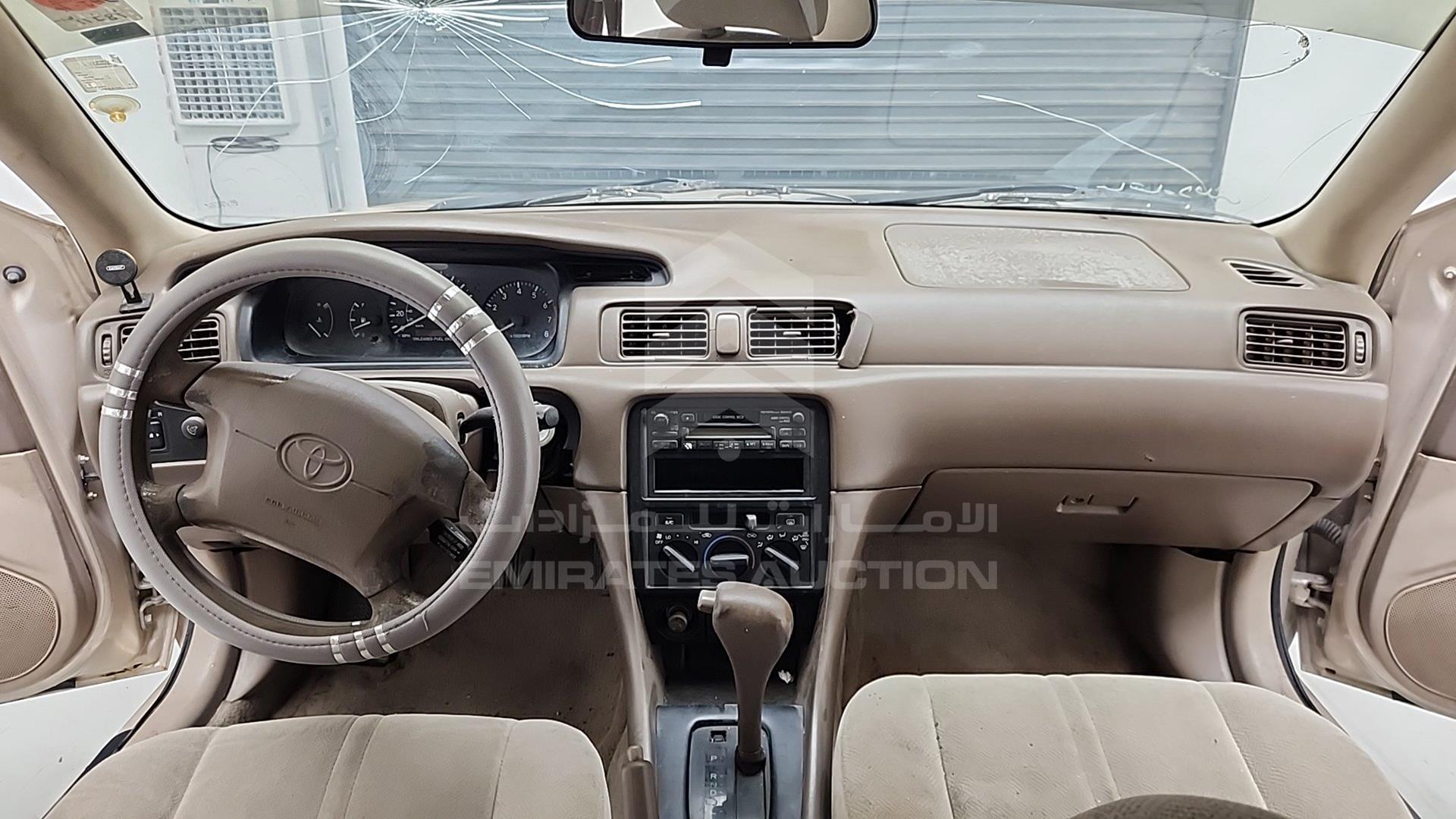 1999 TOYOTA CAMRY VIN: 4T1BG22K2XU880390