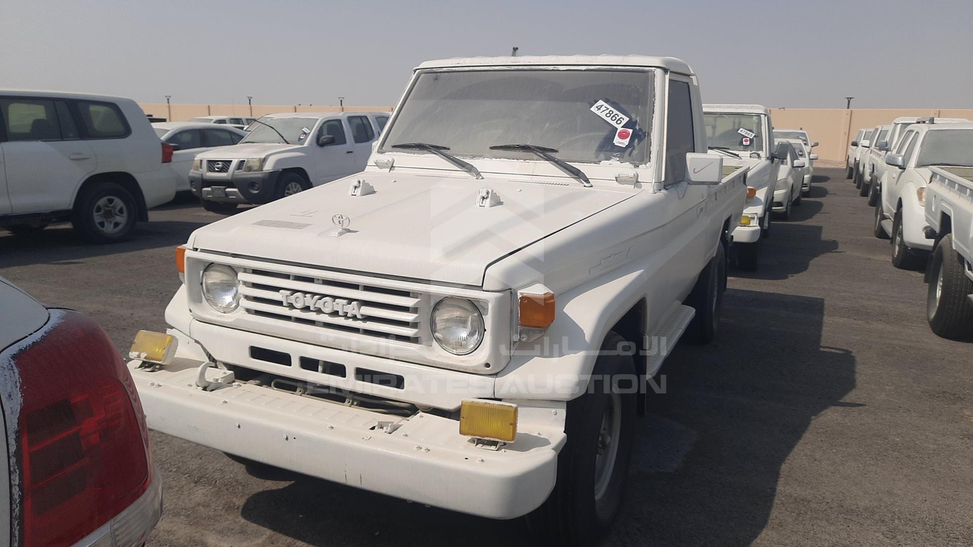 1994 TOYOTA LAND CRUISER PICKUP VIN: FZJ750021474