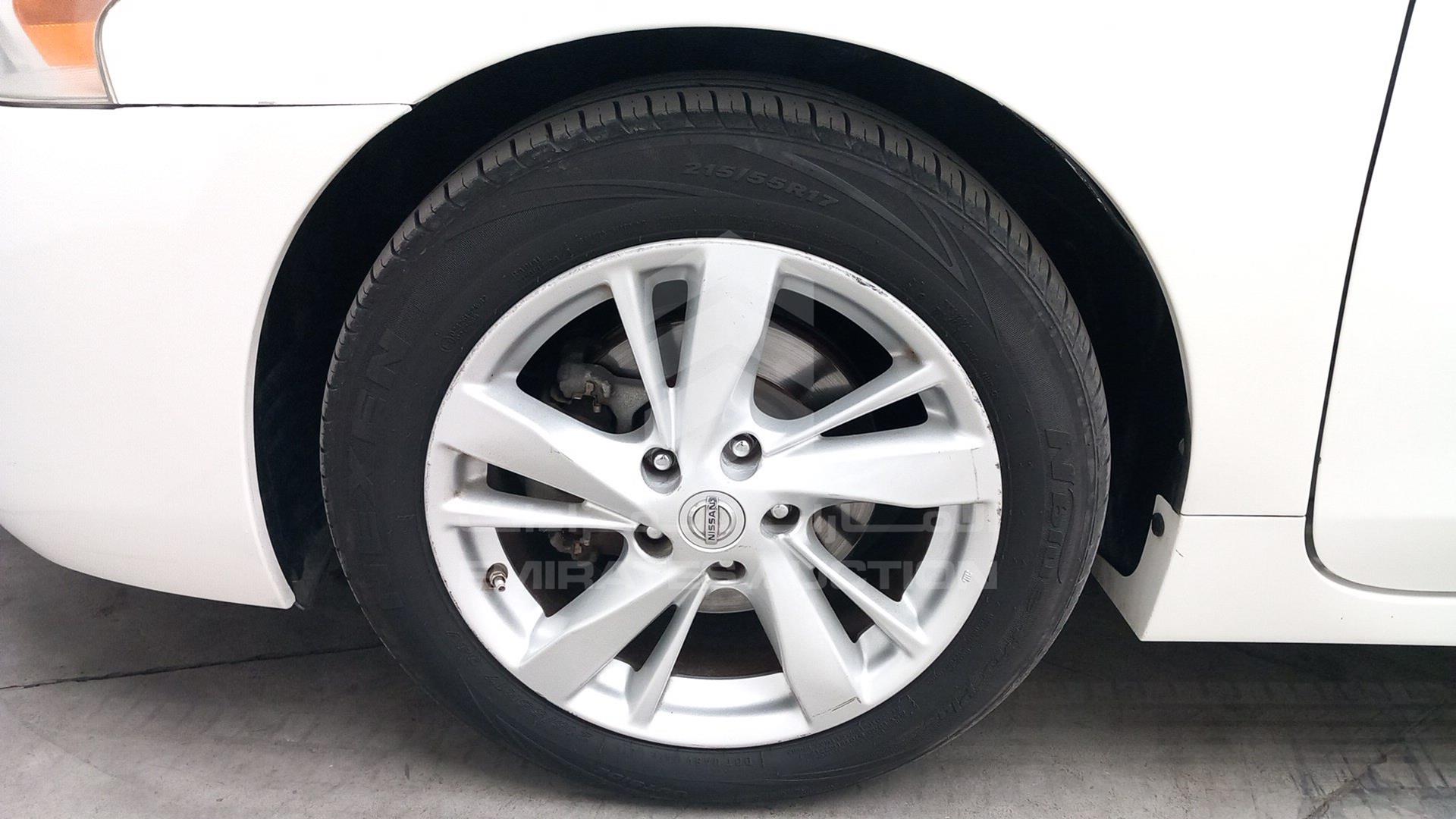 2015 NISSAN ALTIMA VIN: 1N4AL3AP4FC140123