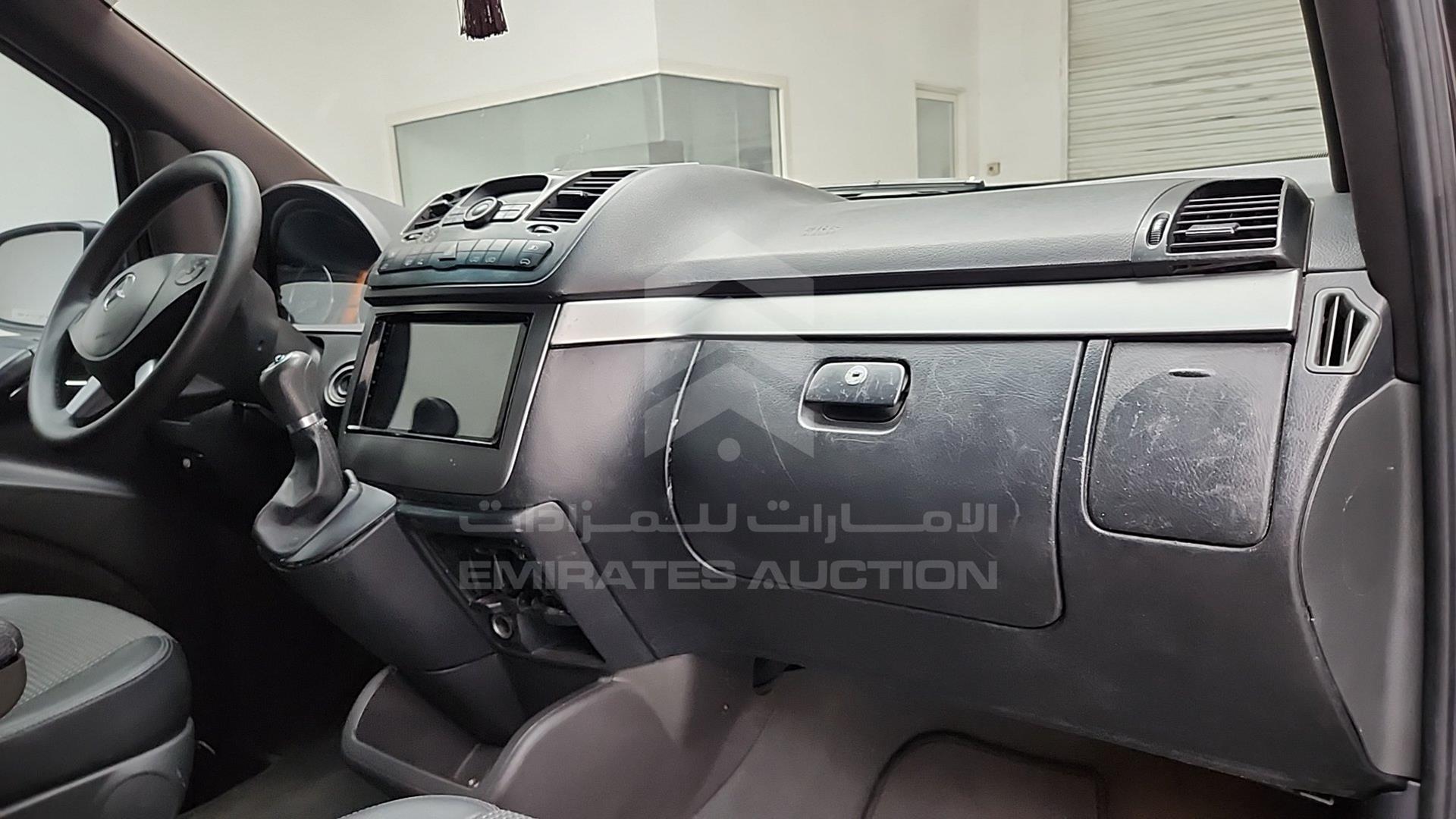 2015 MERCEDES VIANO VIN: WD4WA6A68F3900364