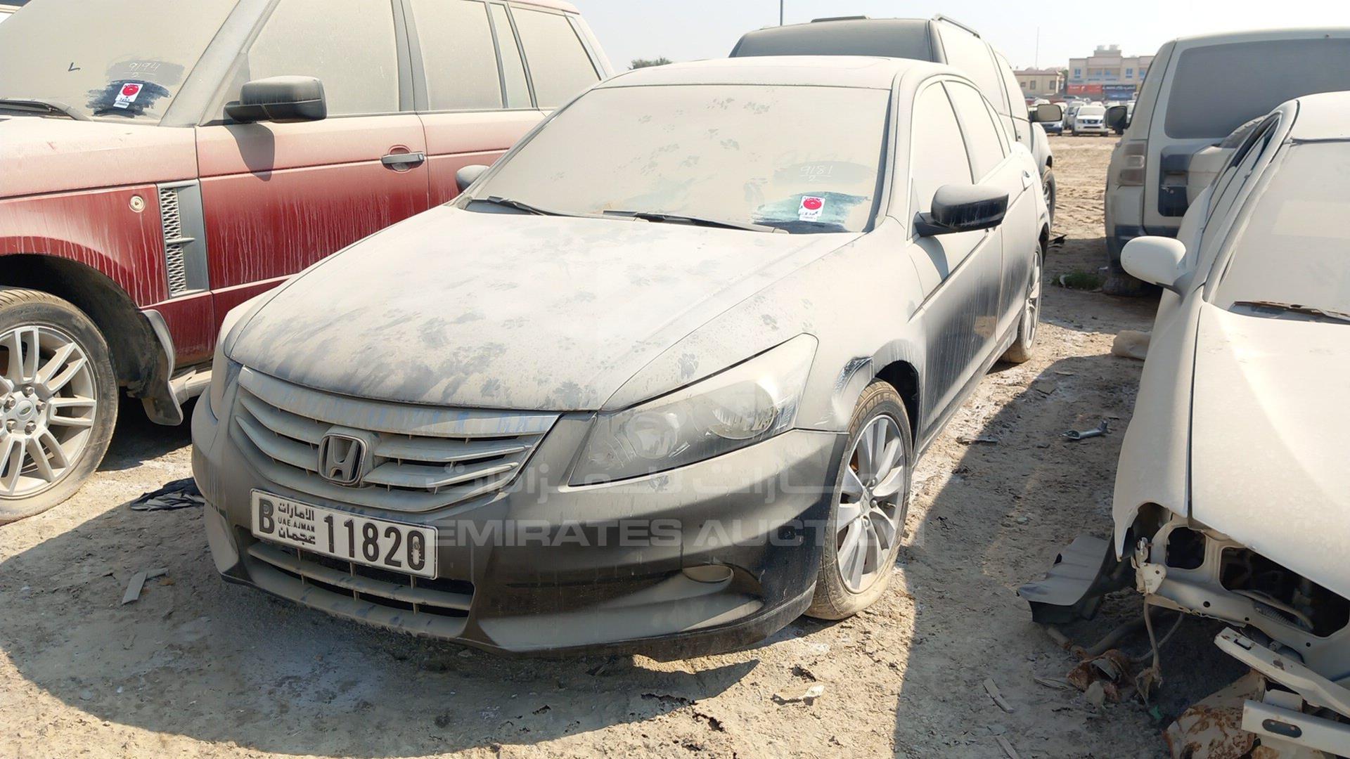 2011 HONDA ACCORD VIN: 1HGCR3F86BA011204
