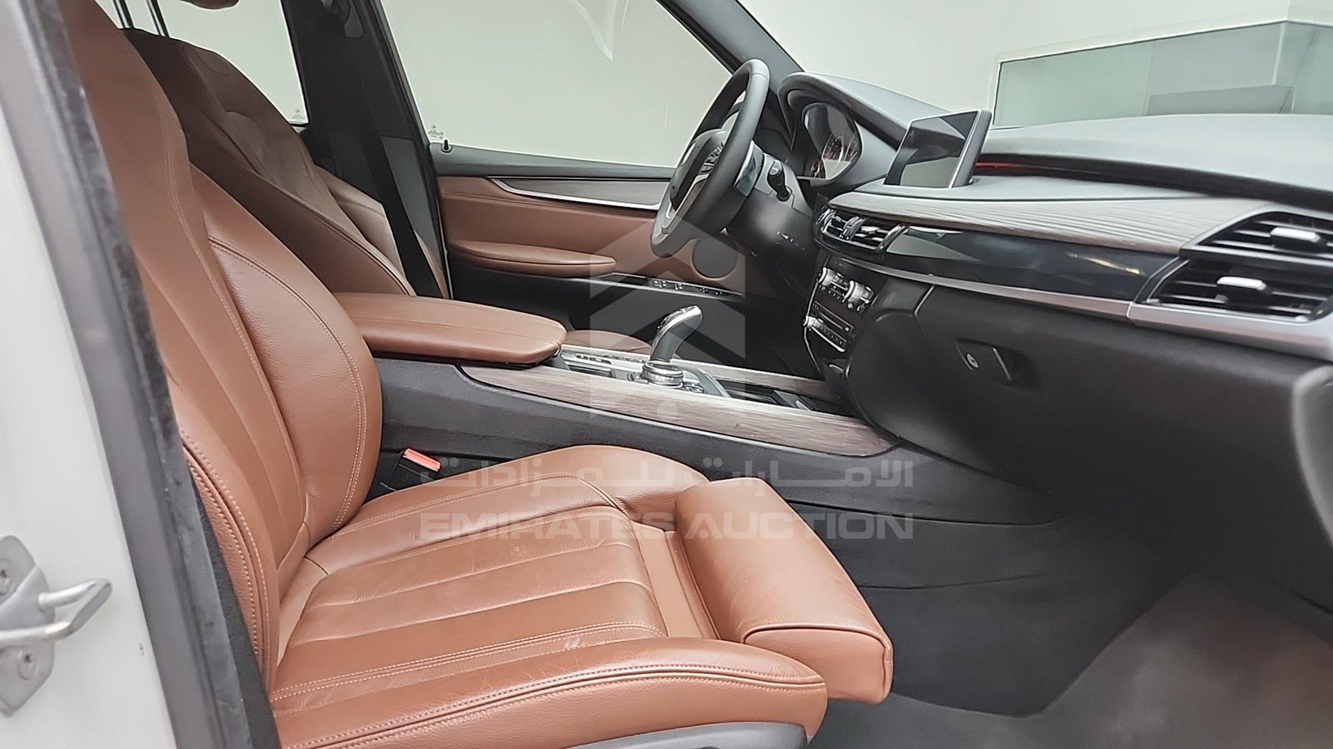 2014 BMW X5 VIN: WBAKR6101E0G97346