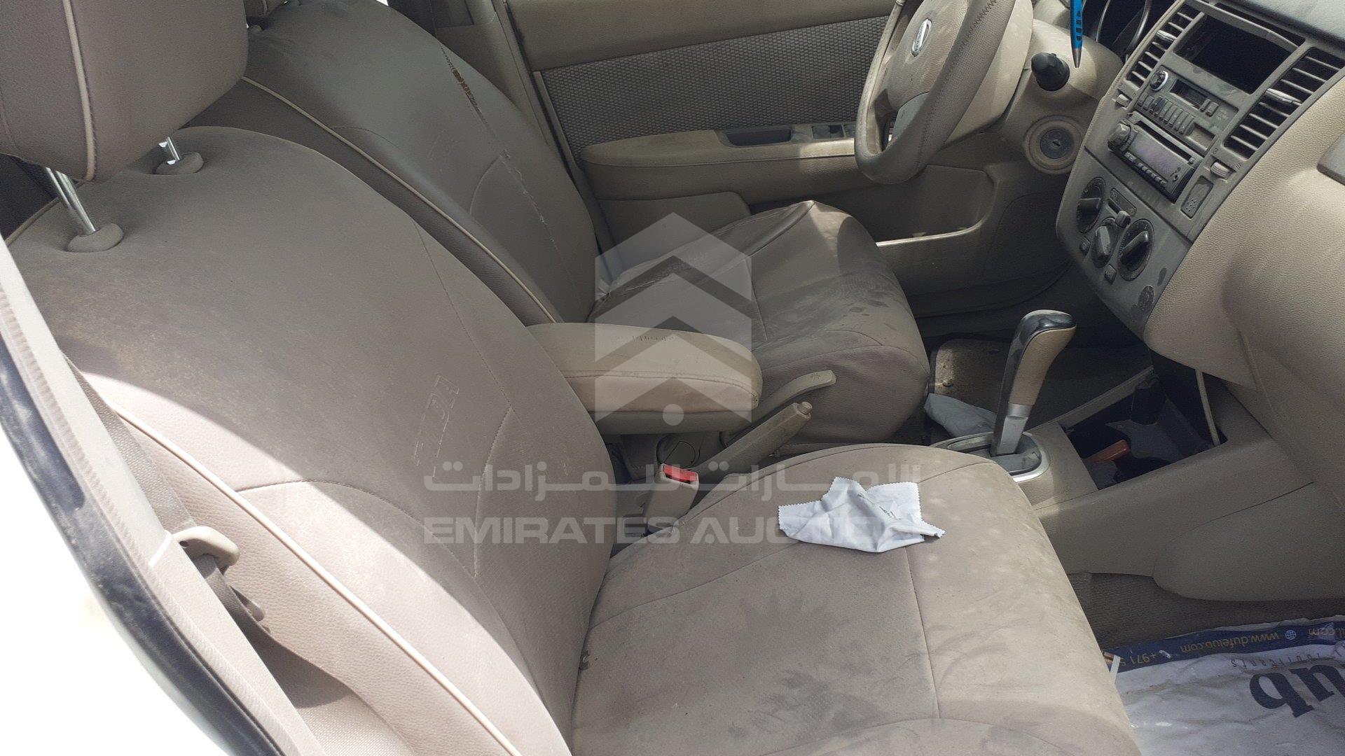 JN1CC13C06T003037 - 2006 Nissan Tiida - #350315
