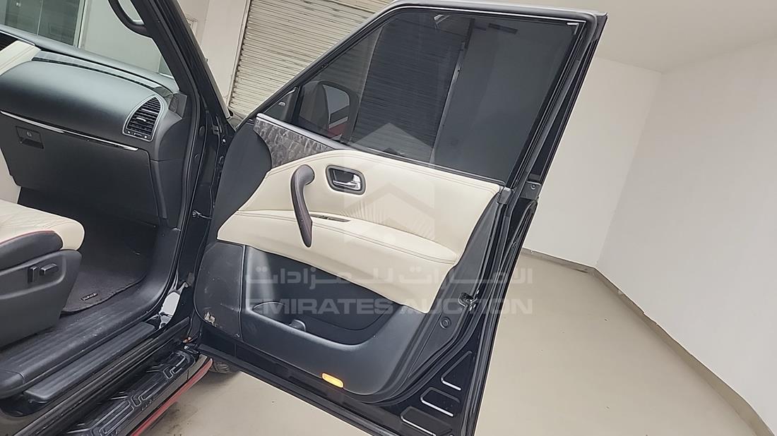 نيسان باترول نيسمو 2018 — الباب الأمامي الأيمن — صورة 33