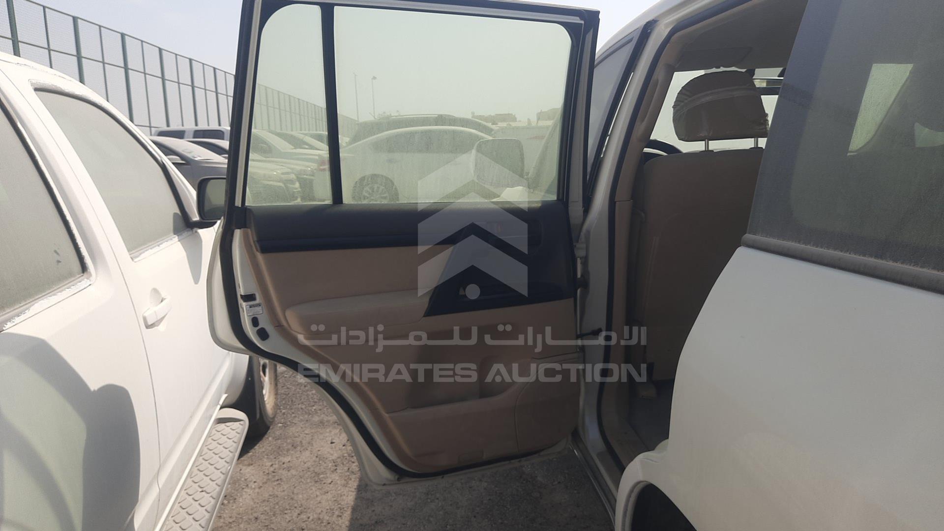 2013 TOYOTA LAND CRUISER VIN: JTMDU09J7D4064147