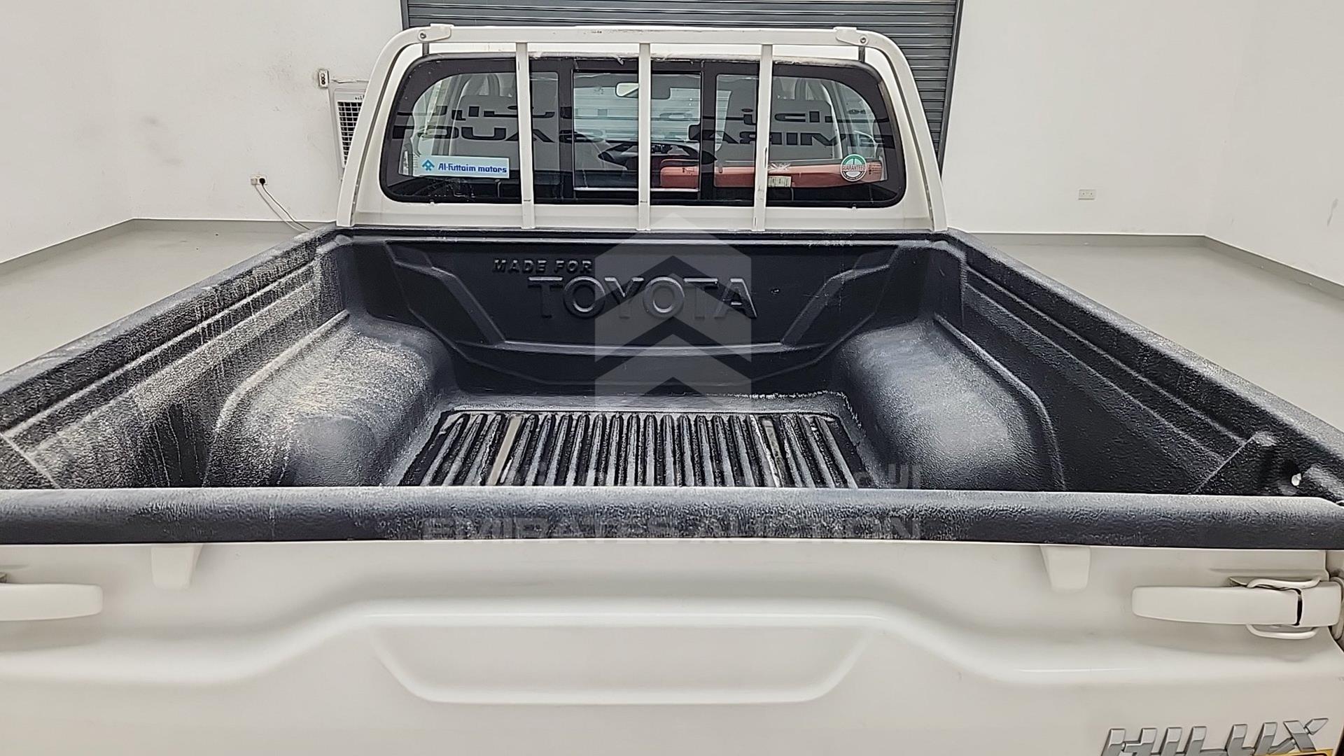 2023 TOYOTA HILUX VIN: MR0DB9CD9P5004089