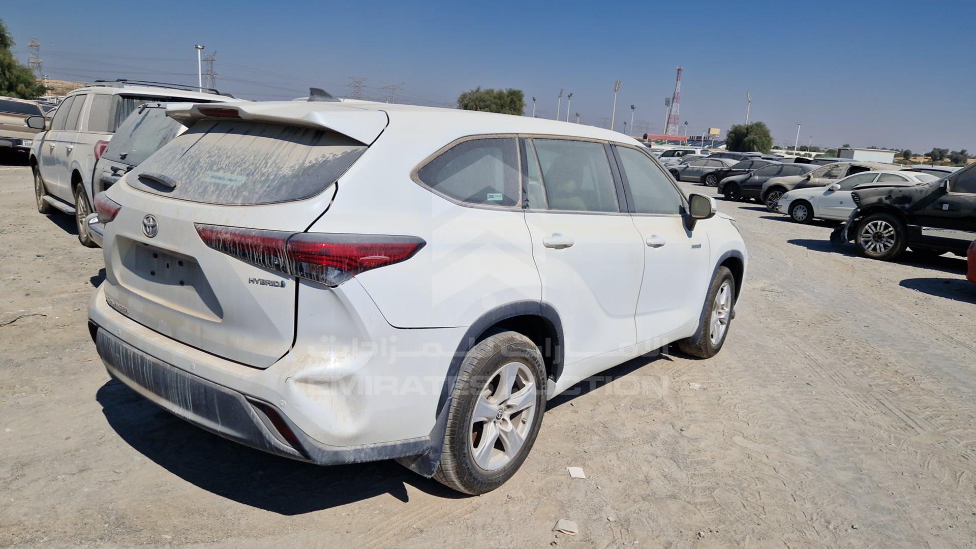 2022 TOYOTA HIGHLANDER VIN: 5TDLB3CH8NS090741