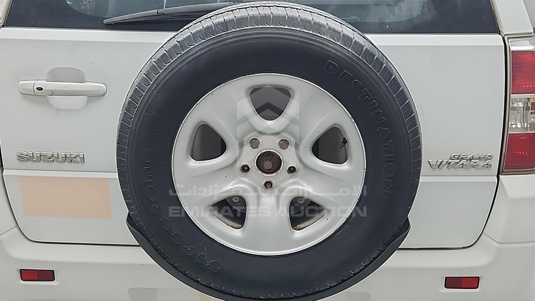 2007 Suzuki Grand Vitara — Spare Tyre — Photo 19