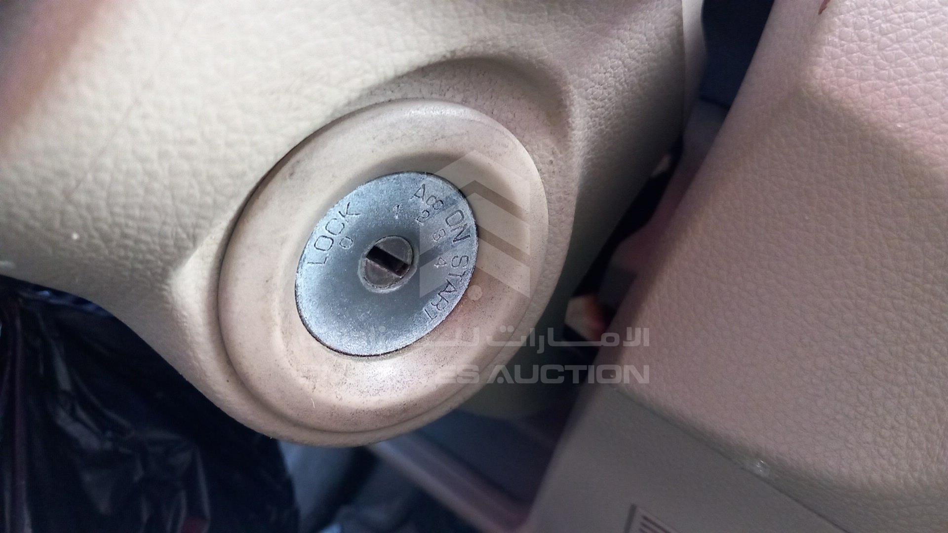 2008 NISSAN TIIDA VIN: JN1CC13C68T014790