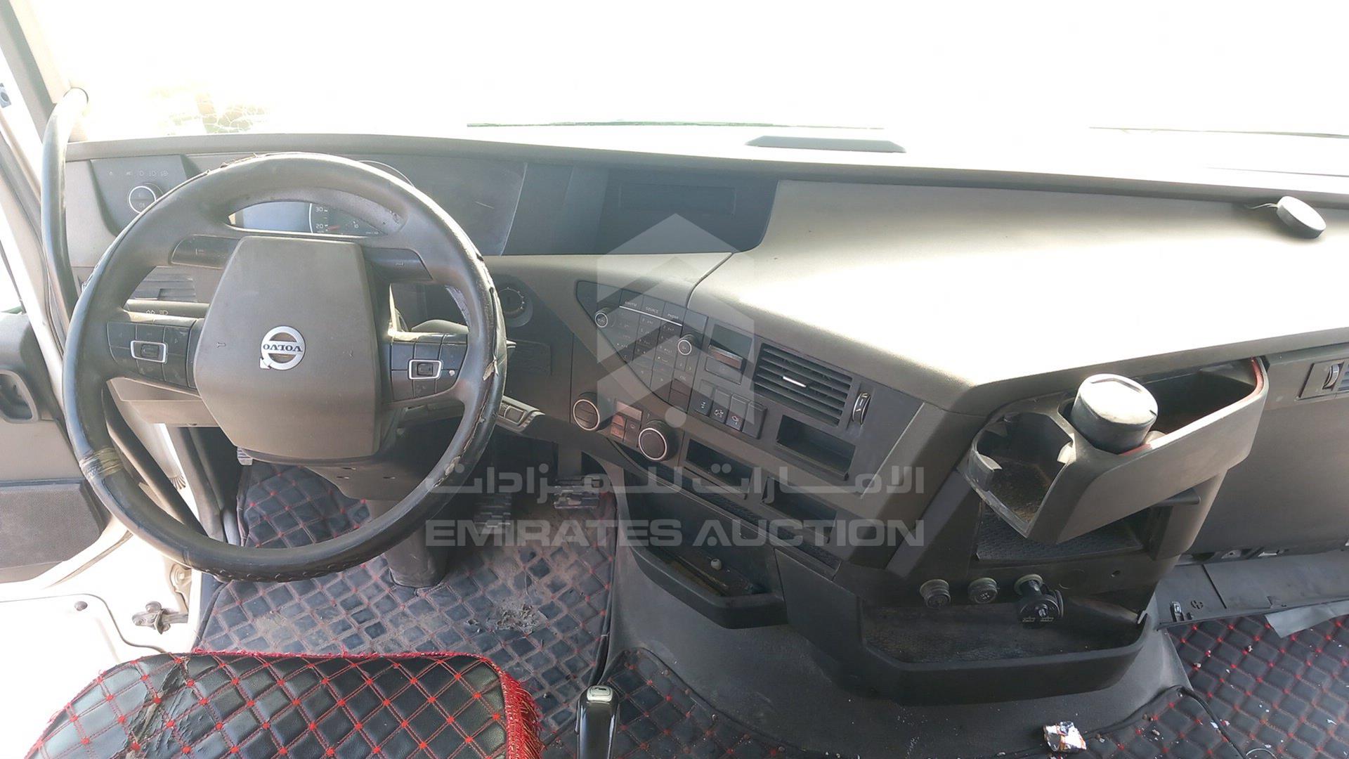 2014 VOLVO FH VIN: YV2RS02D8EA767491