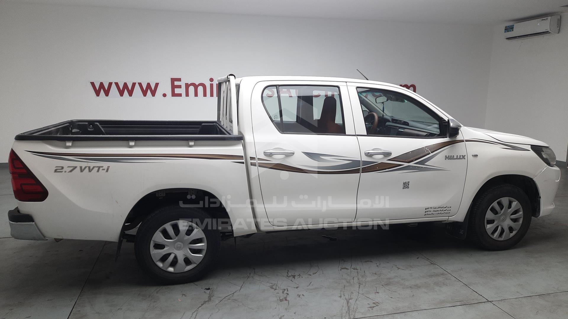 2017 TOYOTA HILUX VIN: MR0CX8CD3H0542227