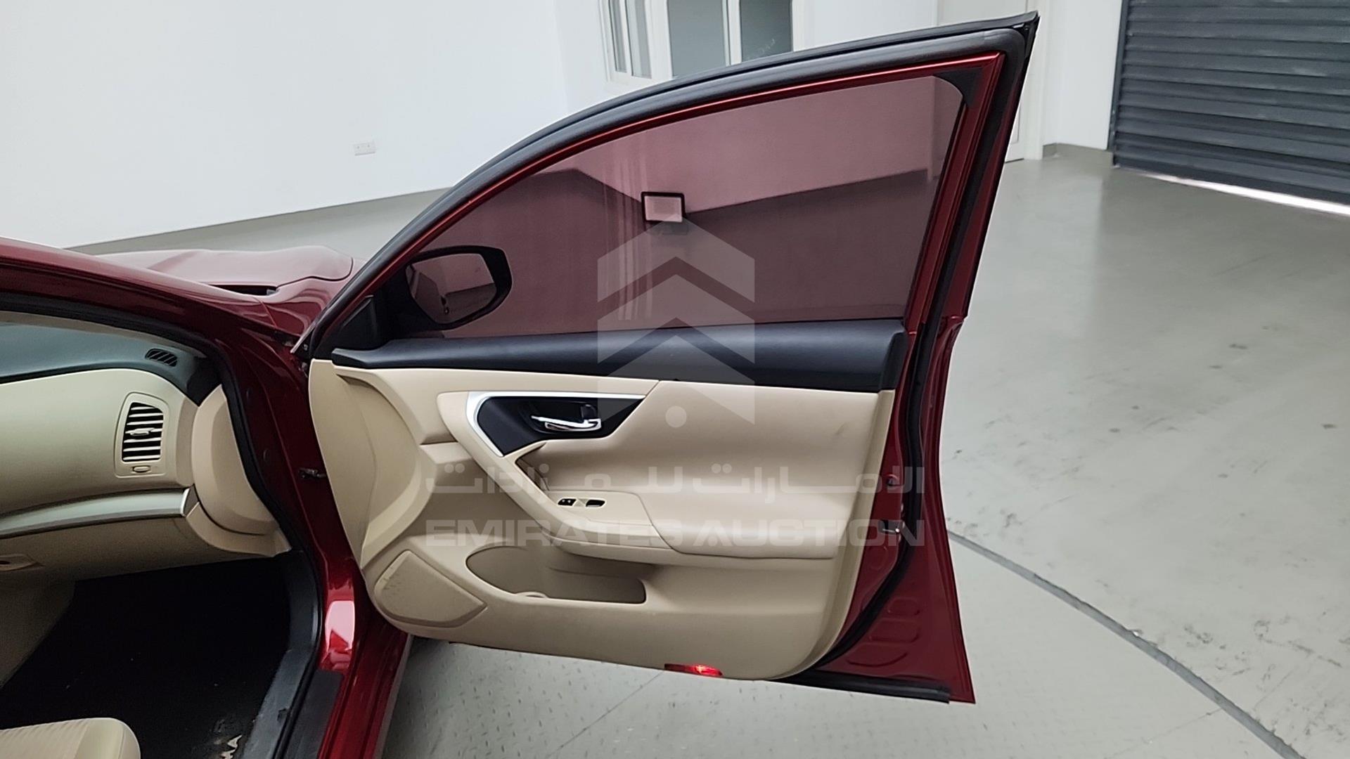 2018 NISSAN ALTIMA VIN: 1N4AL3A96JC164529