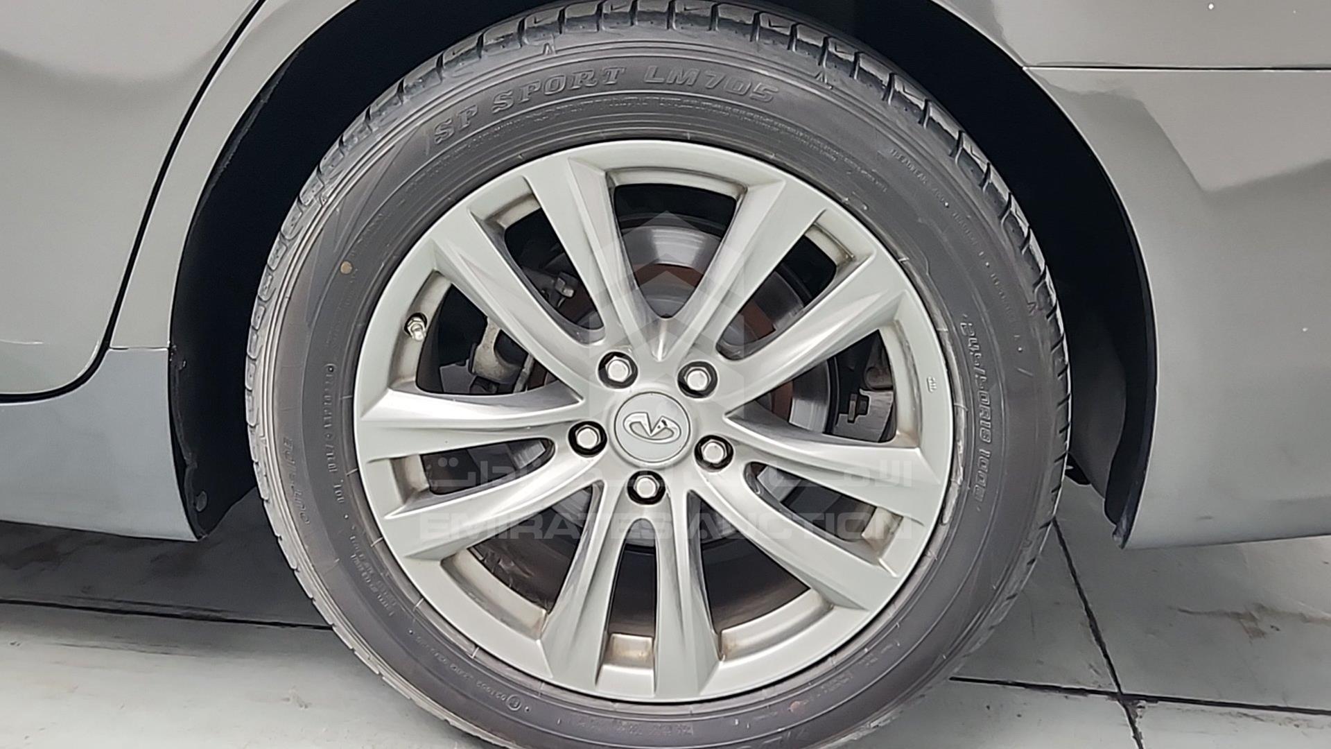 2016 INFINITI Q70 VIN: JNKBY1AP2GM320148