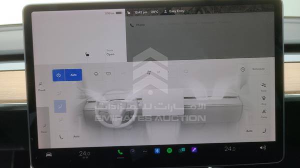 Tesla MODEL 3 2020 5YJ3E7EC6LF652864 Image 32