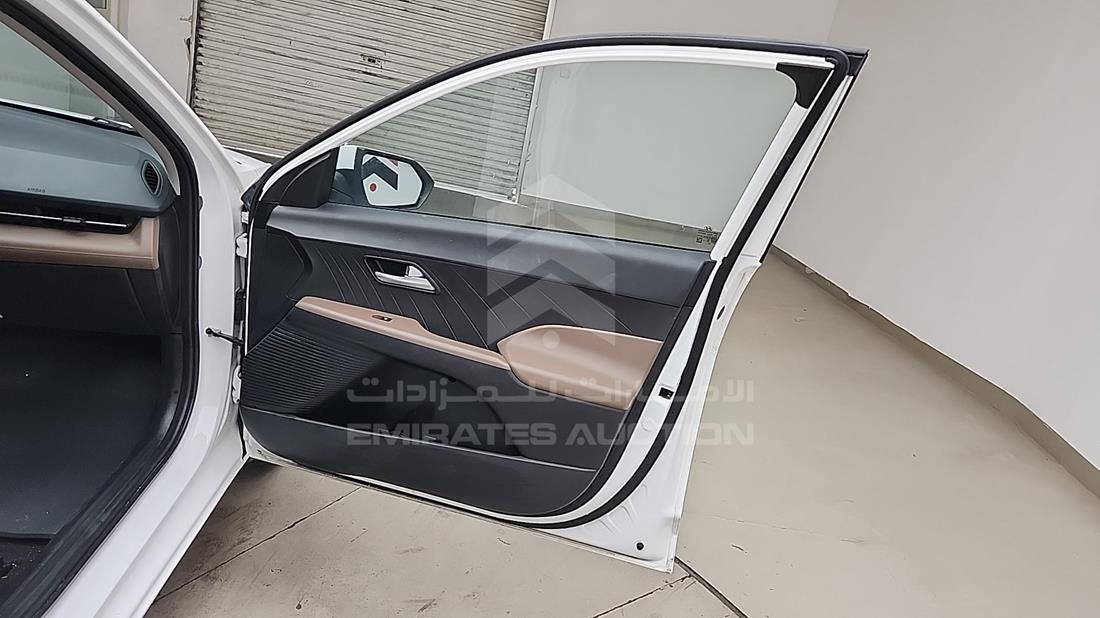 2025 Hyundai Accent — Front Right Door — Photo 30
