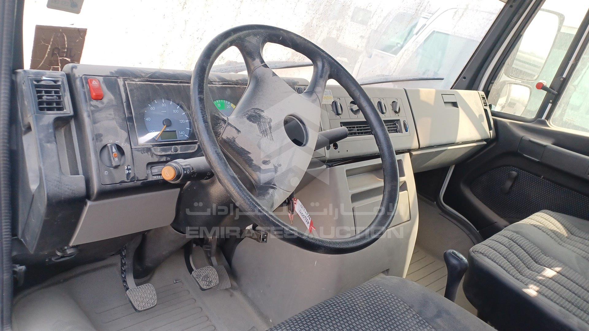 2008 MERCEDES 815 DKA VIN: WD3Y049318N133754