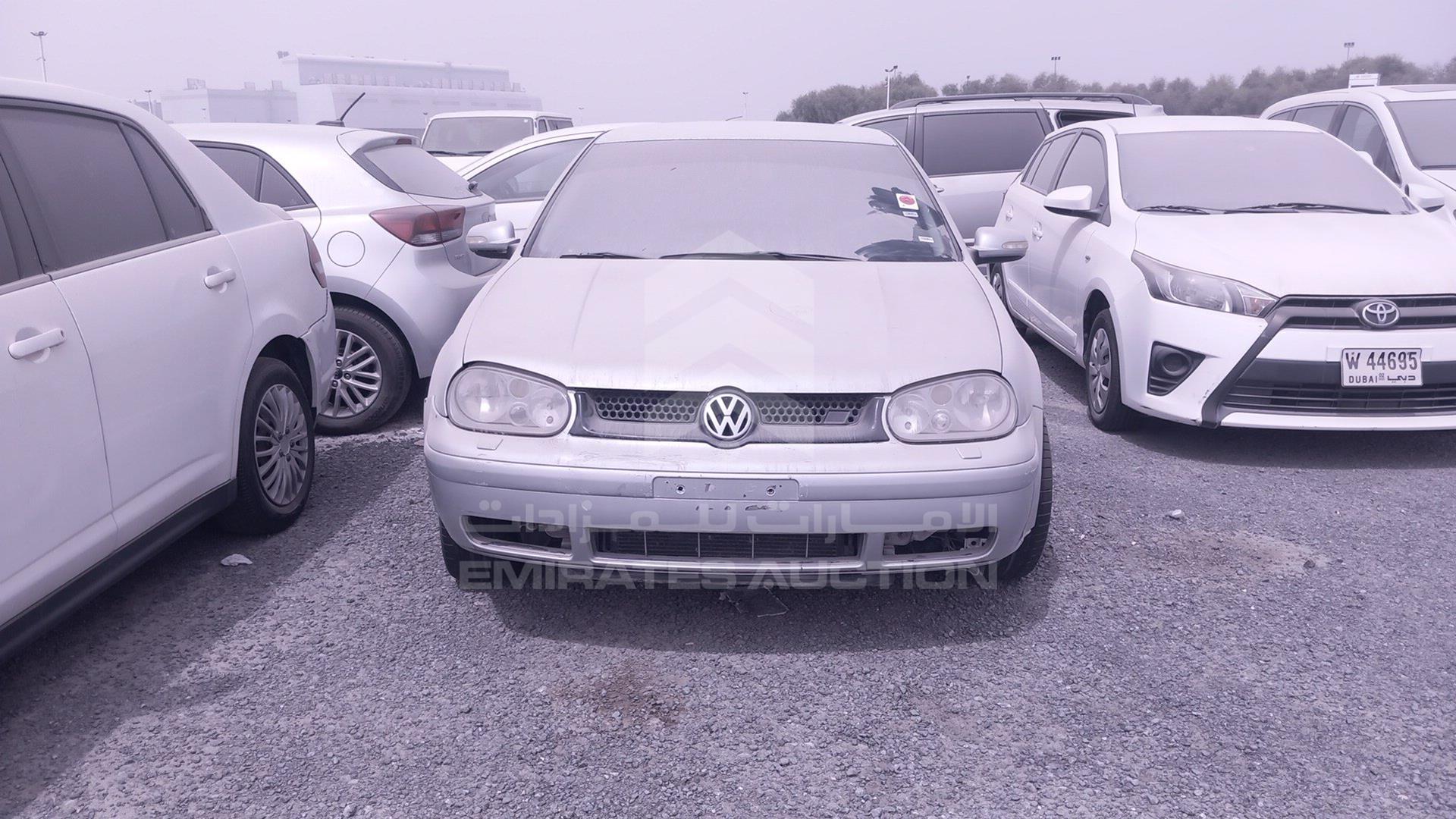 2001 VOLKSWAGEN GOLF VIN: WVWZZZ1JZ2P039525