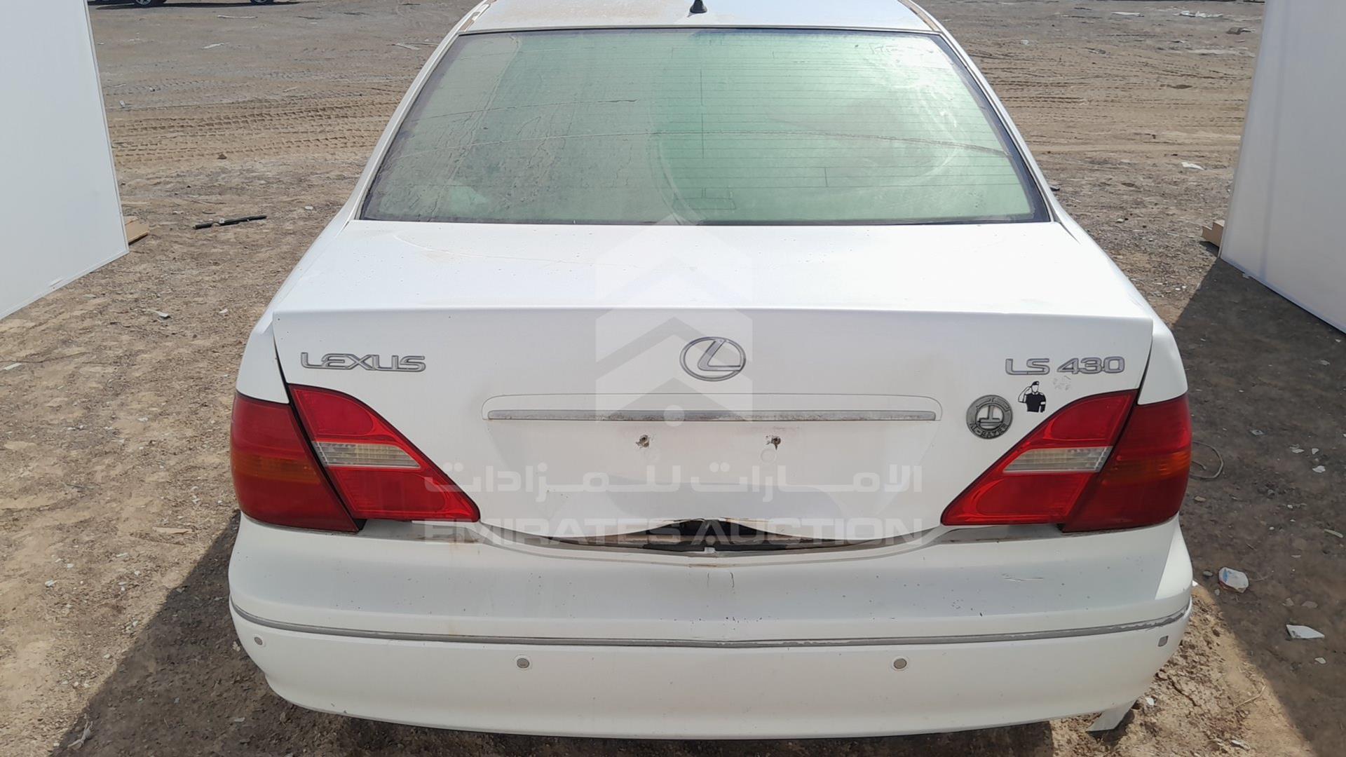 2001 LEXUS LS 430 VIN: JTHBN30F810020156