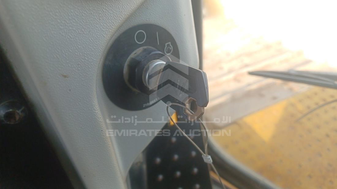 كاتربيلر D6R 2019 — المفاتيح — صورة 5