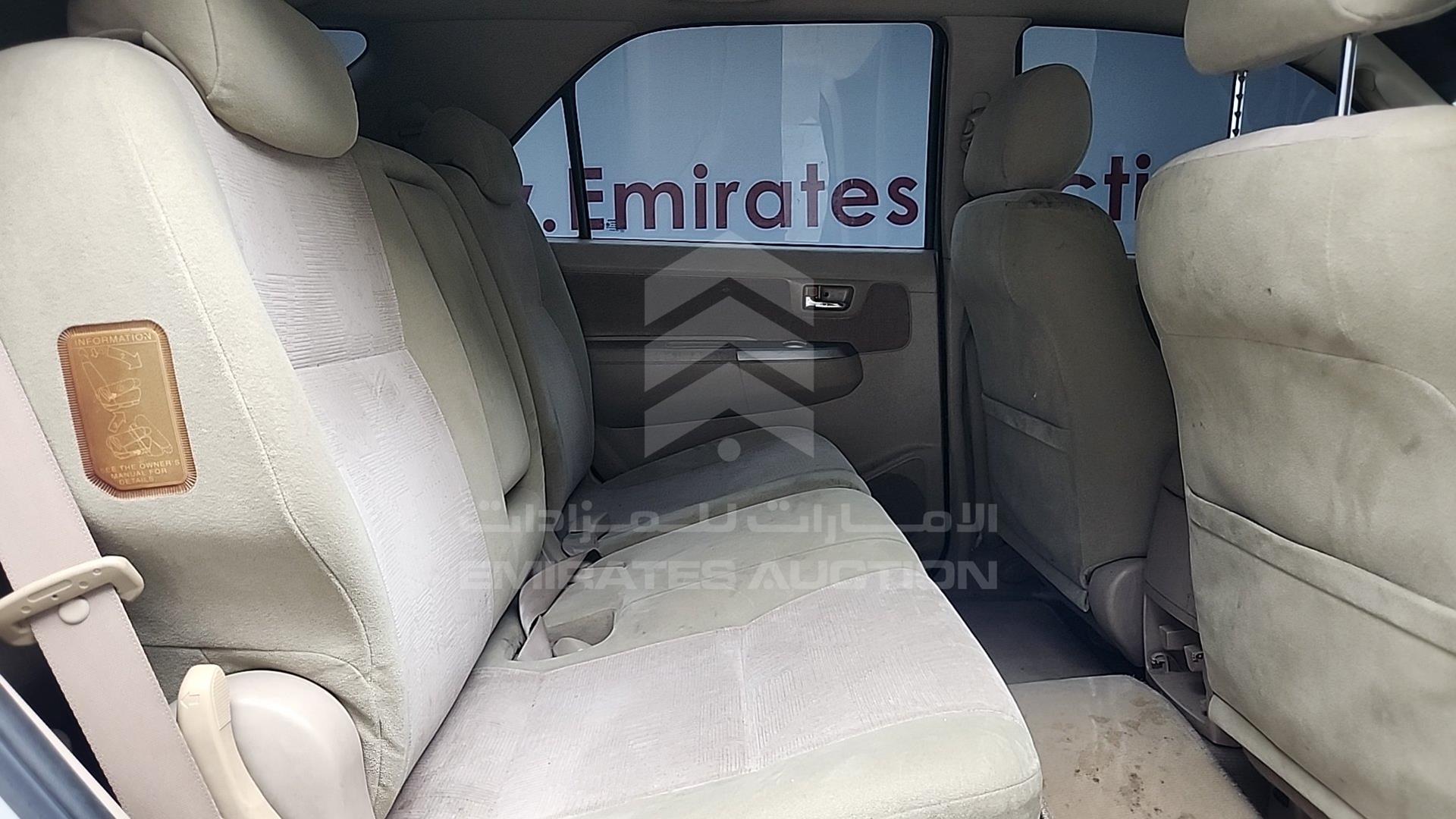 2006 TOYOTA FORTUNER VIN: MR1YU59G360006157