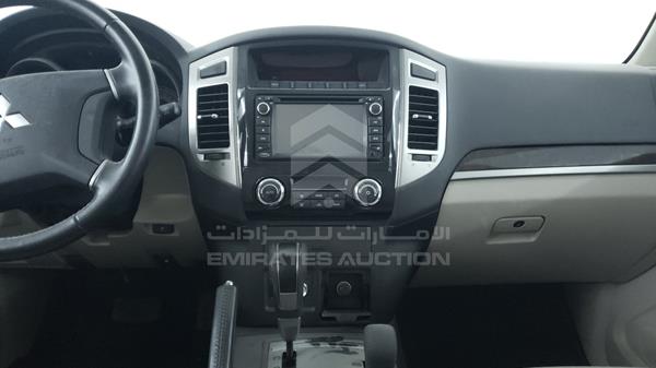 JMYLYV95WGJ723421 Mitsubishi Pajero