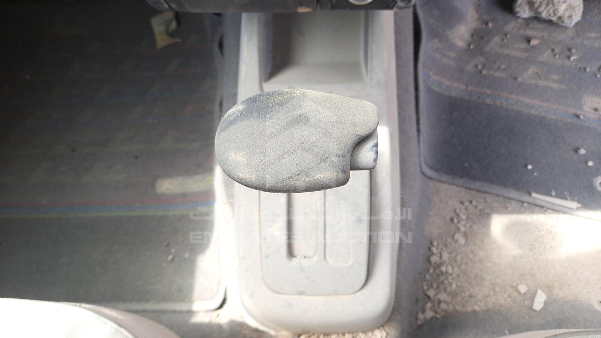 0 MITSUBISHI --- VIN: H56A5222093