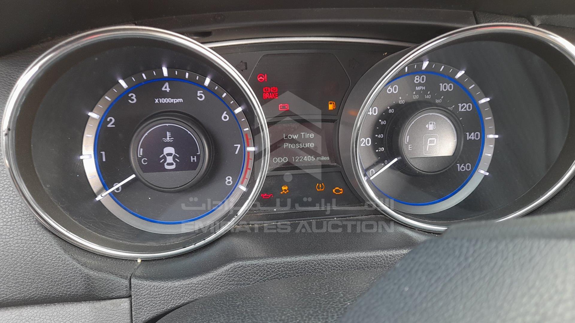 2014 HYUNDAI SONATA VIN: 5NPEB4AC4EH819250
