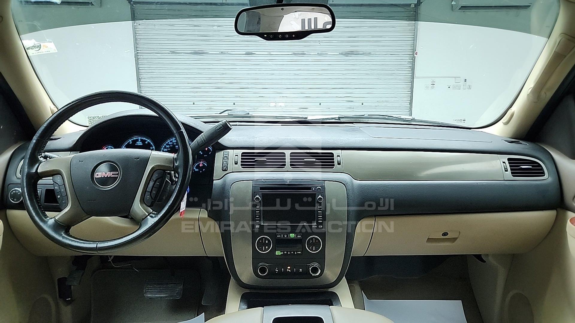 2012 GMC YUKON VIN: 1GKS1CE03CR125532