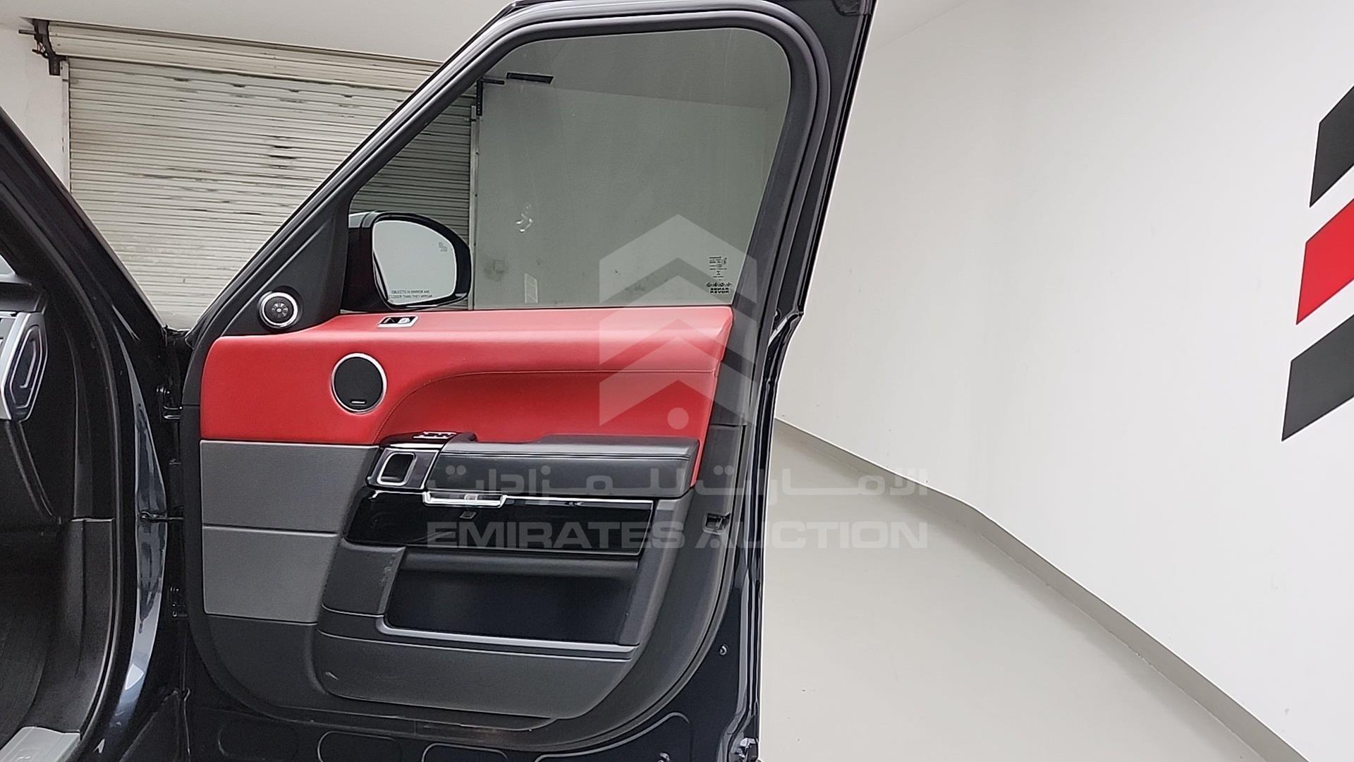 2020 RANGE ROVER SPORT SVR VIN: SALWZ2RE4LA748476