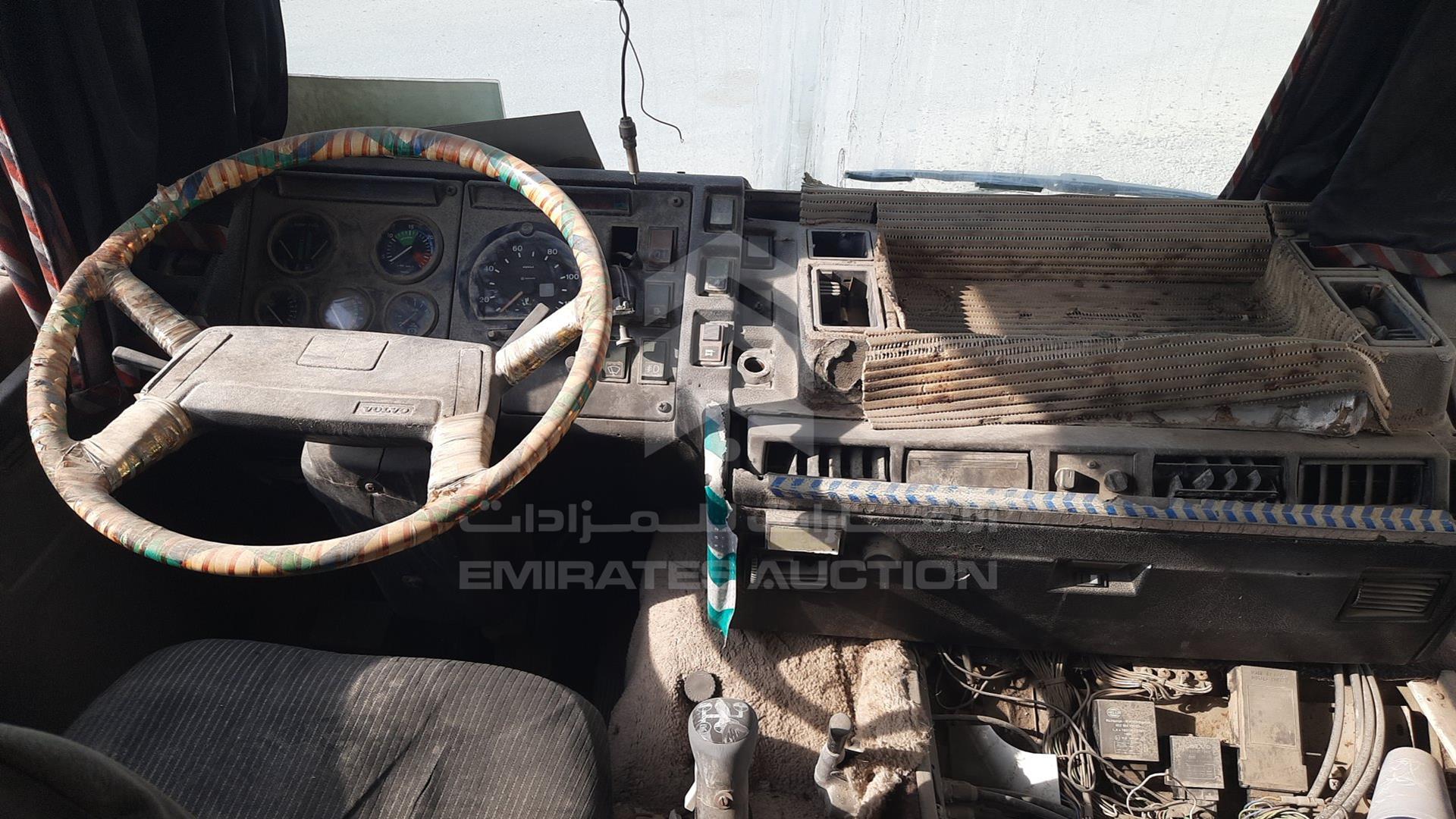 0 VOLVO F12 VIN: YV2H2B4AXLB452743