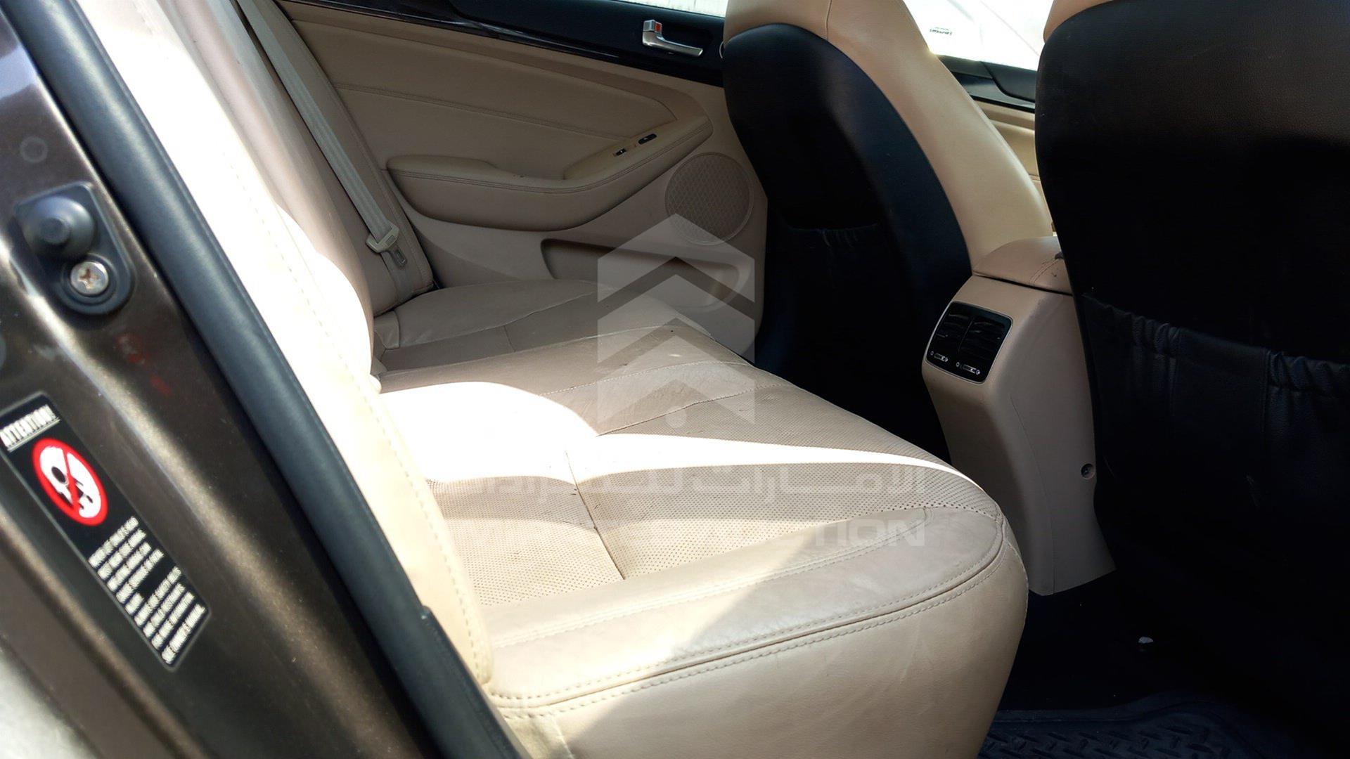2014 KIA CADENZA VIN: KNALN4D75E5145281