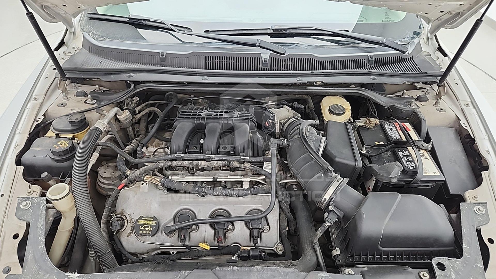 2012 FORD TAURUS VIN: 1FAHP2DW2CG117251