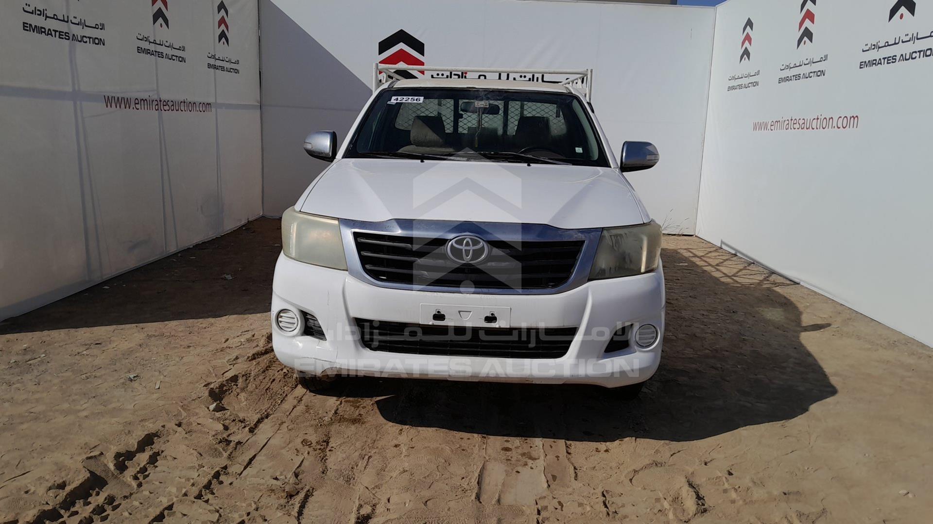 2012 TOYOTA HILUX VIN: MR0CX12GXC0075223