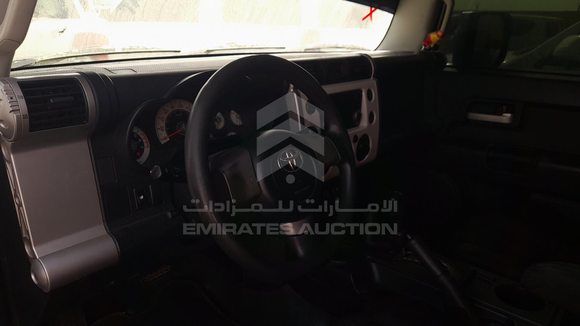 2013 TOYOTA FJ CRUISER VIN: JTEBU11F9DK171633