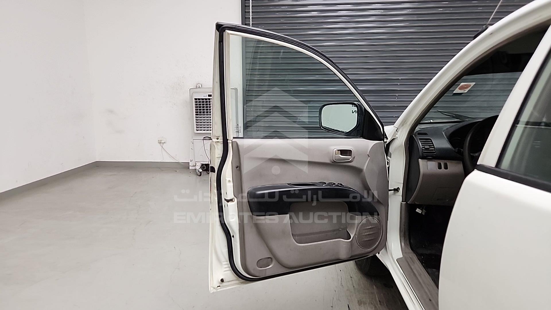 2013 MITSUBISHI L 200 VIN: MMBJNKA50DD007070