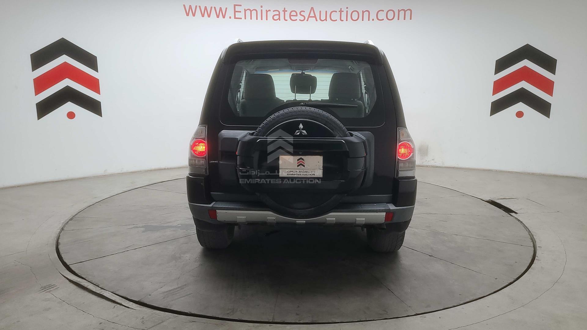 2009 MITSUBISHI PAJERO VIN: JMYMRV83W9J707496