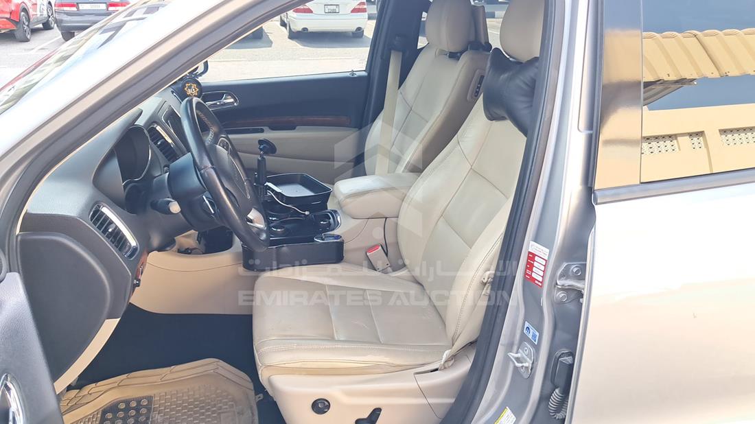 2014 Dodge Durango — Front Left Driver Seat View — Photo 11