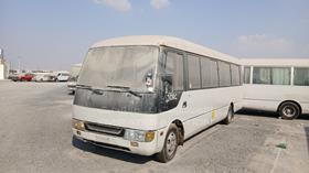 2006 Mitsubishi Rosa — Front Left Angle — Photo 5 — Thumbnail