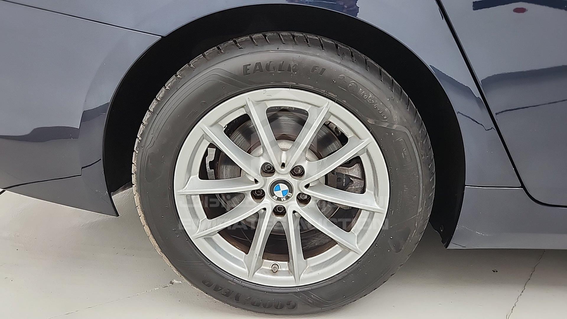 2020 BMW 520 VIN: WBAJT1A07LCE33656