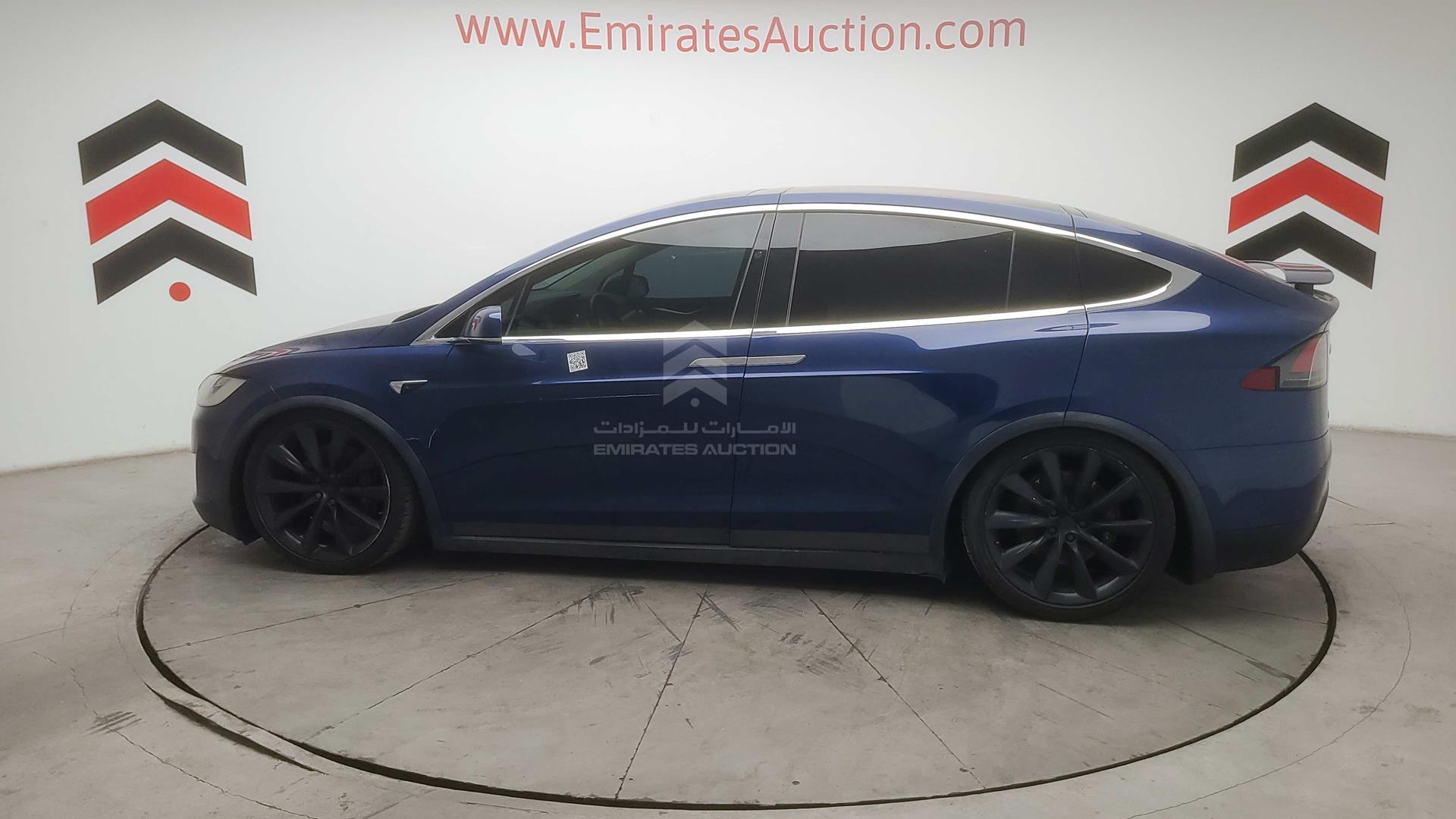 2017 TESLA MODEL X VIN: 5YJXCCE2XHF048989
