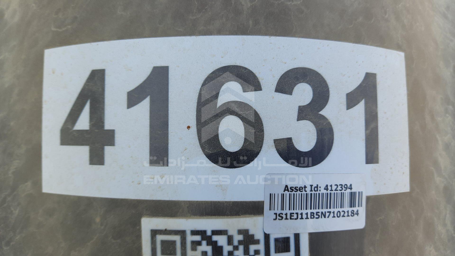 0 SUZUKI MOTORBIKE VIN: JS1EJ11B5N7102184