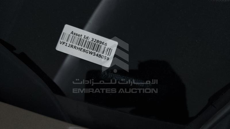 VF12RRHE8GW548059 Auction: EmiratesAuction Lot: 413690 VF12RRHE8GW548059 Renault Captur 2016 BROWN Photo 4
