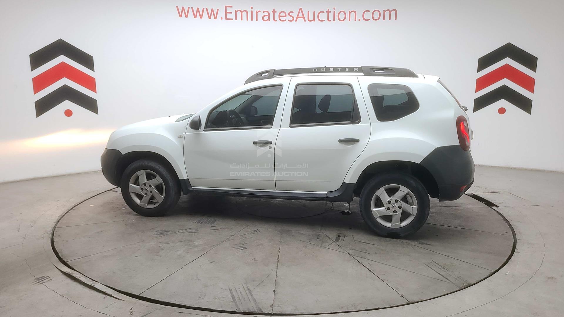 2018 RENAULT DUSTER VIN: VF1HSRGJ6JH560123