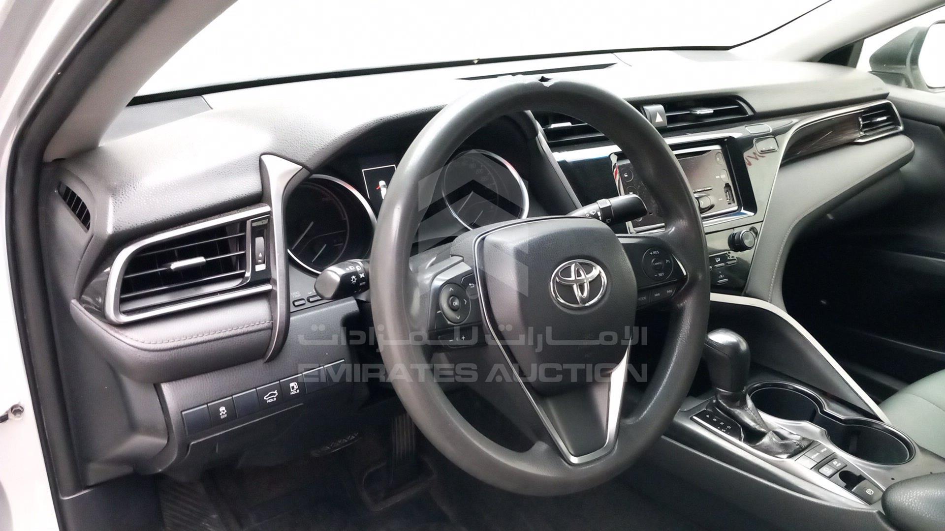 2019 TOYOTA CAMRY VIN: JTNB29HK9K3023108