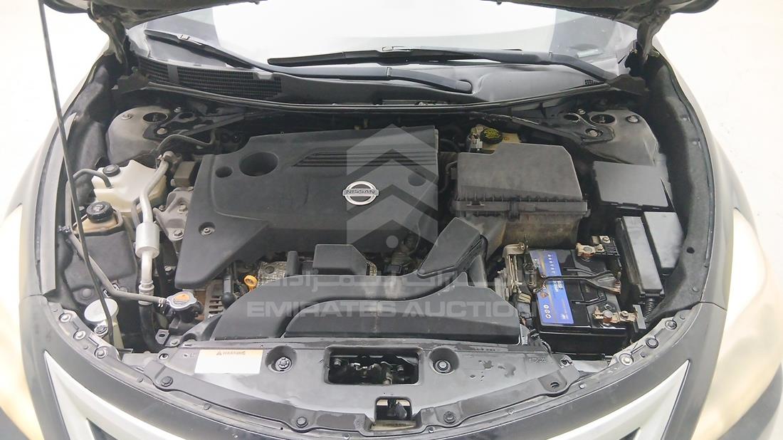 2014 Nissan Altima — Engine Bay — Photo 40