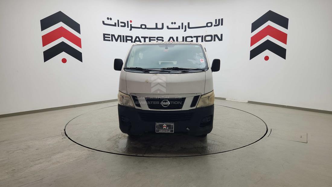 2014 Nissan Urvan — 360-degree view
