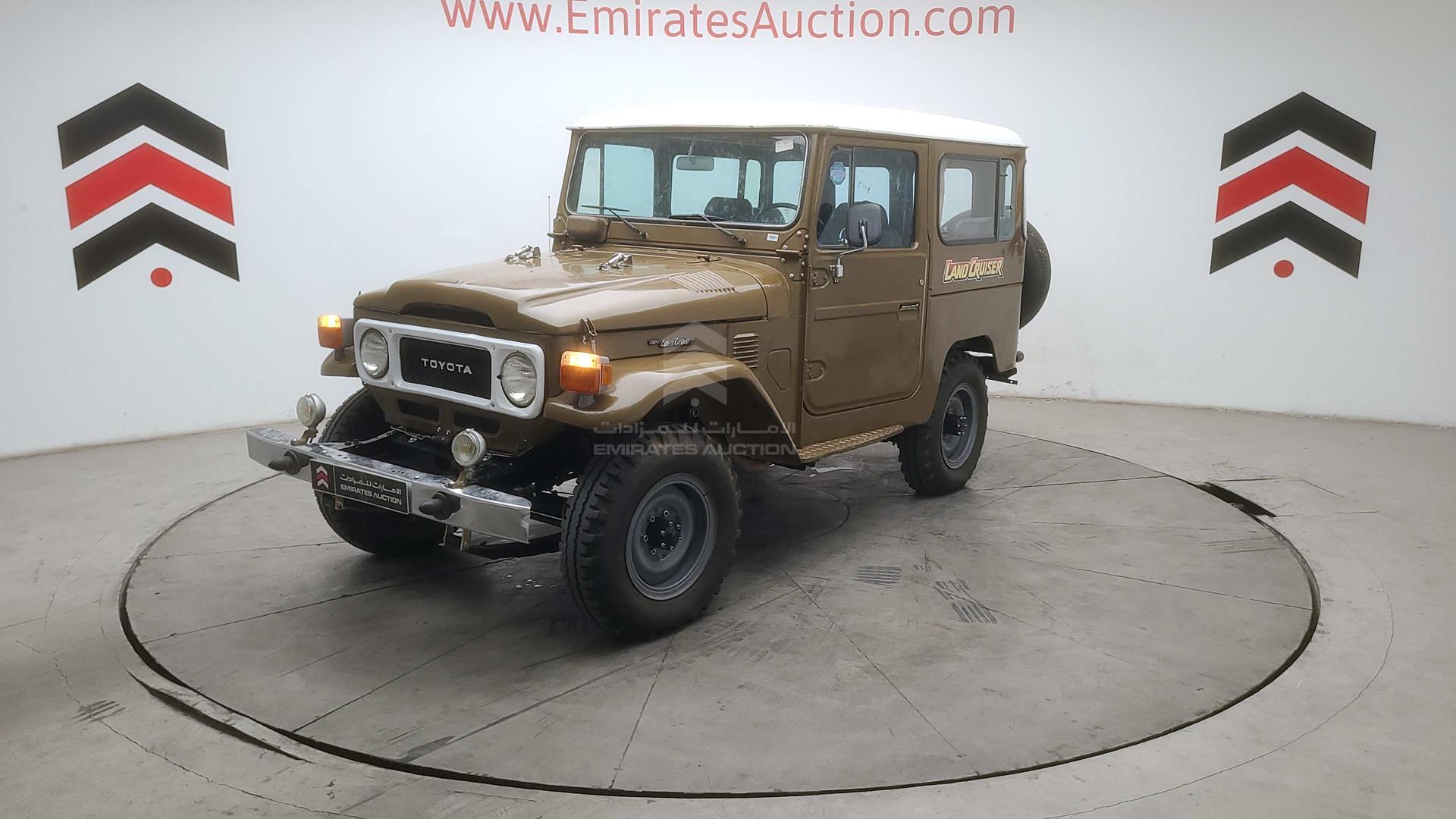1980 TOYOTA LAND CRUISER VIN: FJ40325498