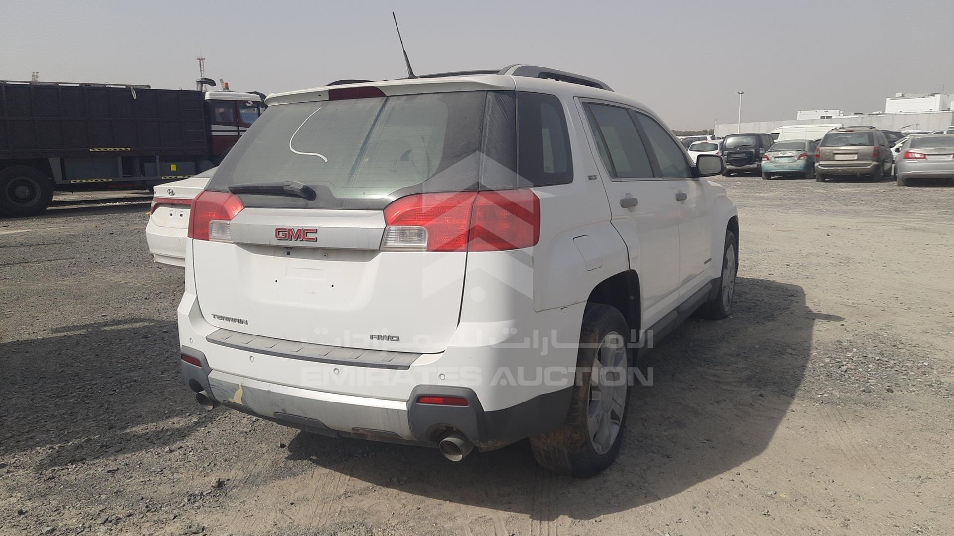 2011 GMC TERRAIN VIN: 2CTFL8E51B6452736