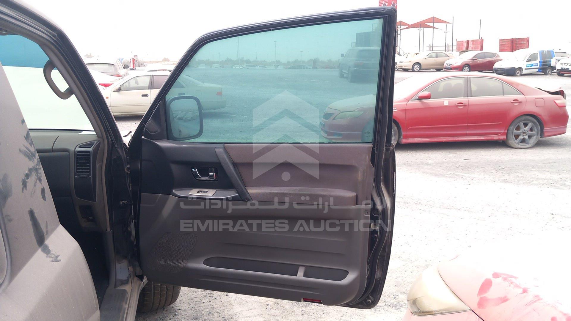 2003 MITSUBISHI PAJERO VIN: JMYMRV63W3J706395