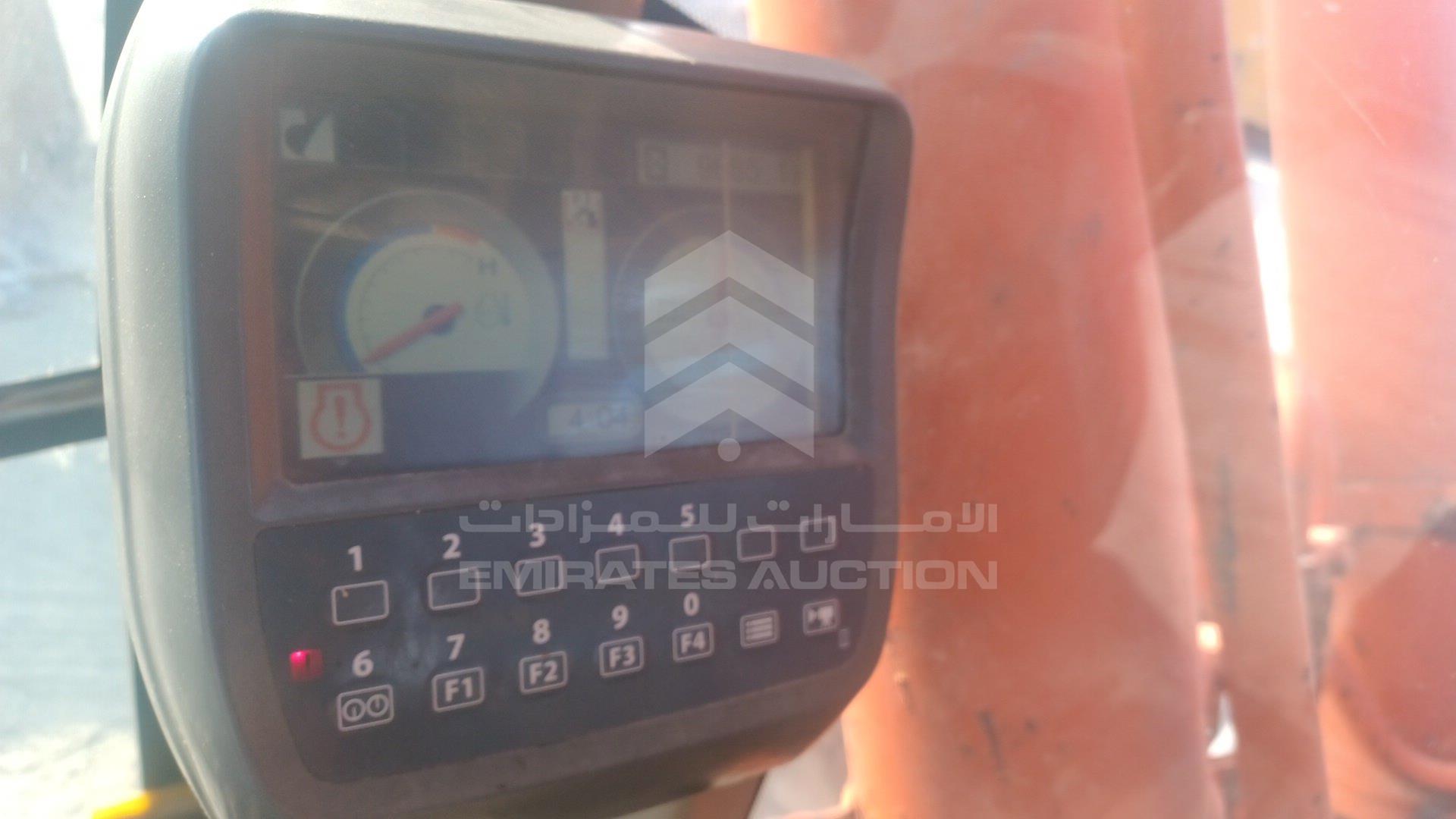 2016 HITACHI EXCAVATOR VIN: HHEAXA00J00100363